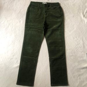 Coldwater Creek high-rise 5-pocket, bootcut corduroys in olive green. Size 10